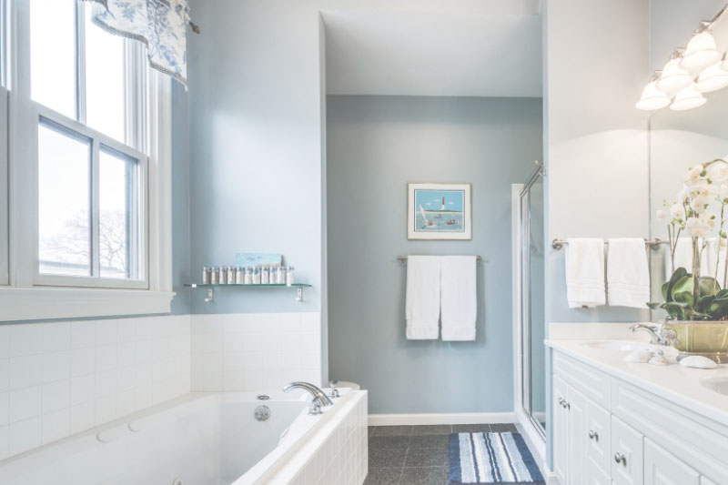 benjamin moore yarmouth blue bathroom